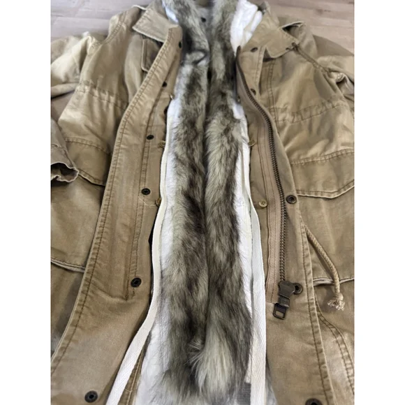 Free People We The Free khaki utility parka jacket Removable Fur Collar Liner M - Picture 4 of 12